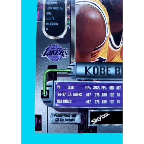 1997-98 Fleer Metal Universe Kobe Bryant #81 Los Angeles Lakers HOF - Picture 12 of 16